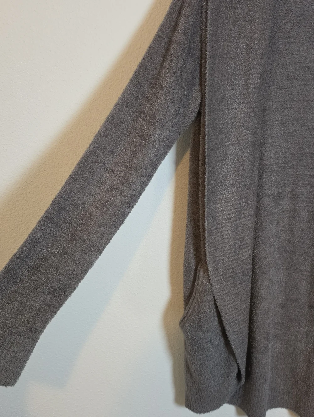 Barefoot Dreams CozyChic Lite Circle Cardigan M Carbon Grey Open Front Minimalis - Picture 5 of 9